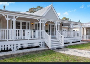 LUXURY FULLY RENOVATED White Haven Estate